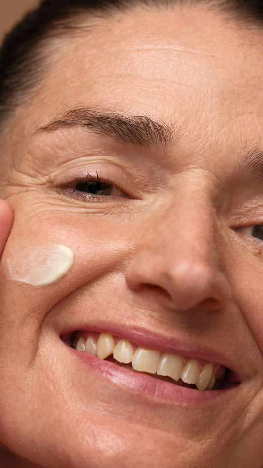 Skin's Shangri La Self-Preserving - US 3773